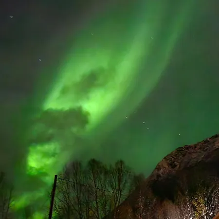 Idylliske Sigerfjorden Сортланн